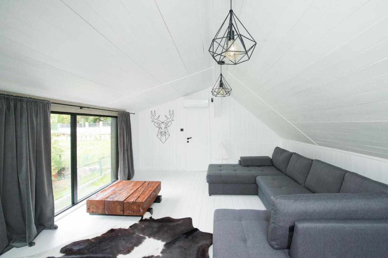 Minimal House Apartment Щирк Екстериор снимка
